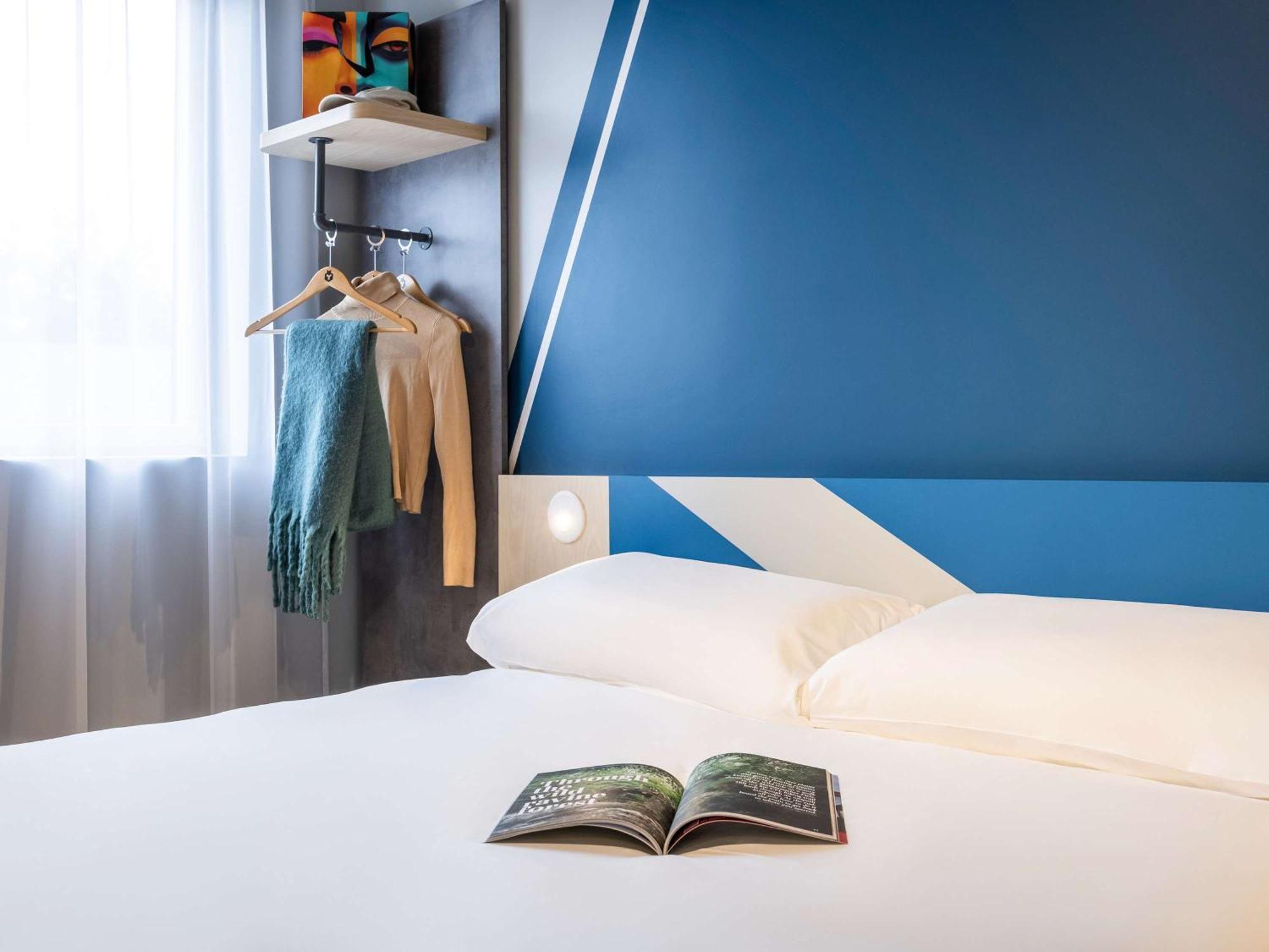 Ibis Budget Arlon Porte Du Luxembourg Exteriör bild